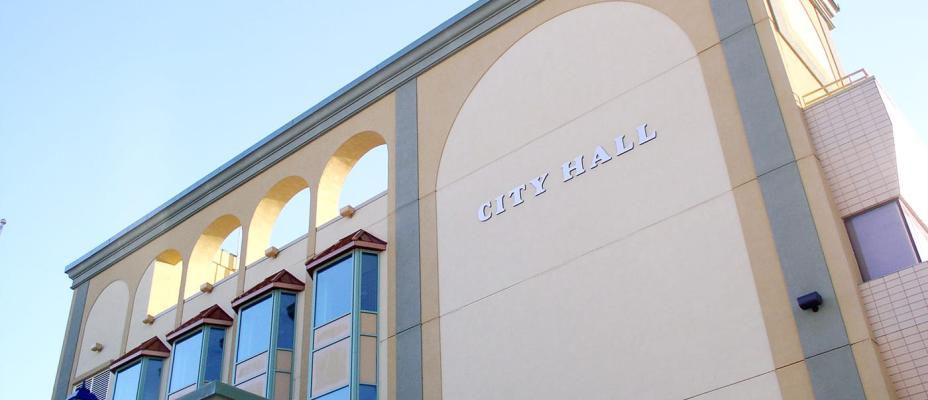 Quesnel City Hall